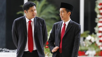 Soal Pencalonan Anak dan Menantu, PDIP: Jokowi Bodoh Kalau Pertaruhkan Reputasi Demi Si Bobby dan Si Gibran