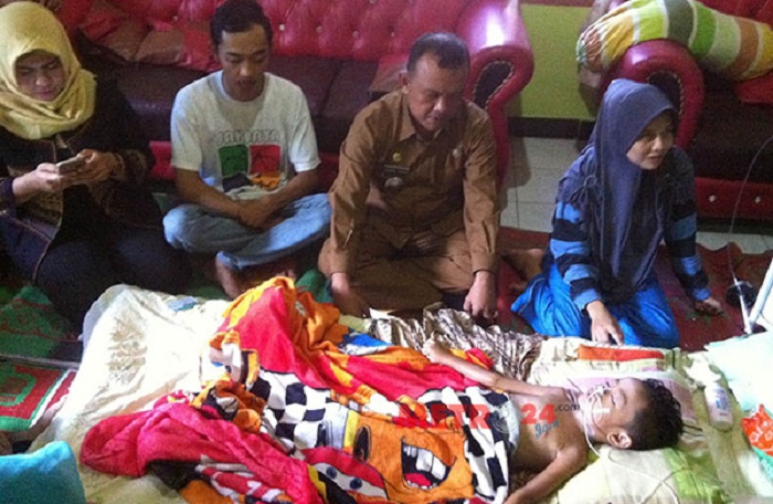 ANEH BIN AJAIB... Bocah Bernama Gilang Tama Alfarizi  Ini Sudah Tertidur Selama 20 Hari, Kata Dokter Dia Sehat 