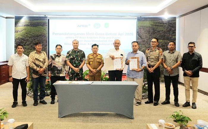 Pemkab Meranti dan PT RAPP   Teken Kerja Sama Program Desa Bebas Api