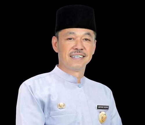 Merasa Korban Laporan & Pemberitaan Hoax, Bupati Rohil akan Tempuh Jalur Hukum