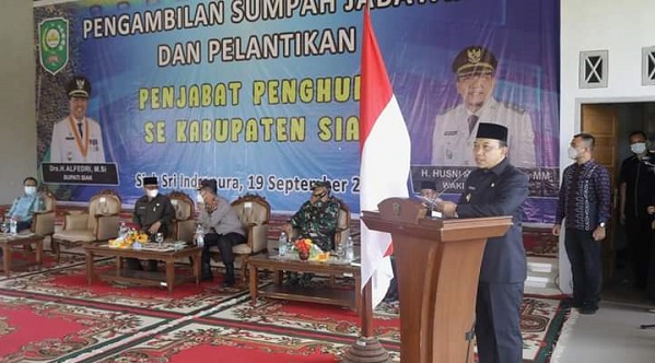 Lantik 37 Penjabat Penghulu, Ini Pesan Wakil Bupati  Siak 