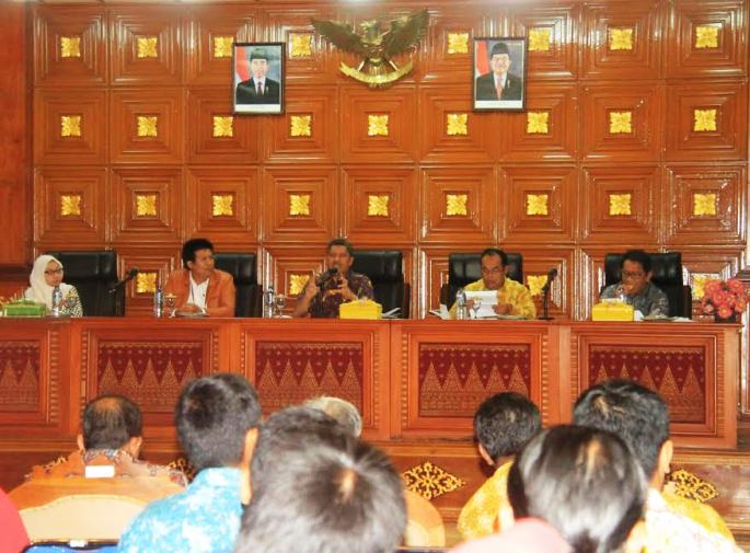 Wabup Siak Gelar Rapat Koordinasi Penanggulangan Kemiskinan Daerah 2017