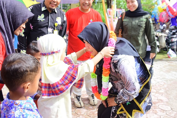 Literasi Memberikan Stimulasi Bagi Perkembangan Otak Anak Dalam Usia Emas