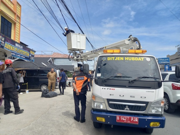 Pemko Akan Rapikan Kesembrawutan Kabel FO di Pekanbaru