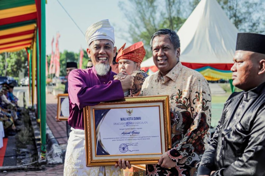 Semarak Hari Jadi ke-27 Kota Dumai Serahkan Penghargaan bagi Wajib Pajak hingga ASN Berprestasi