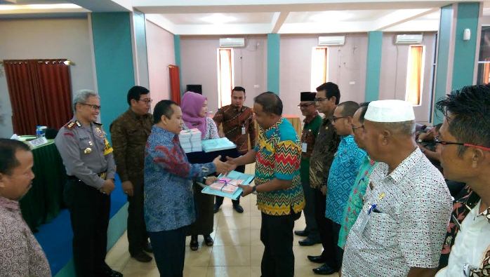 Kades, Lurah dan Camat akan Diberikan Umrah Gratis Jika...