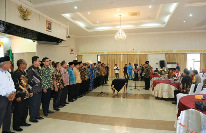 Gubri Kukuhkan Forum Komite SMA, SMK & SLB Negeri Provinsi Riau