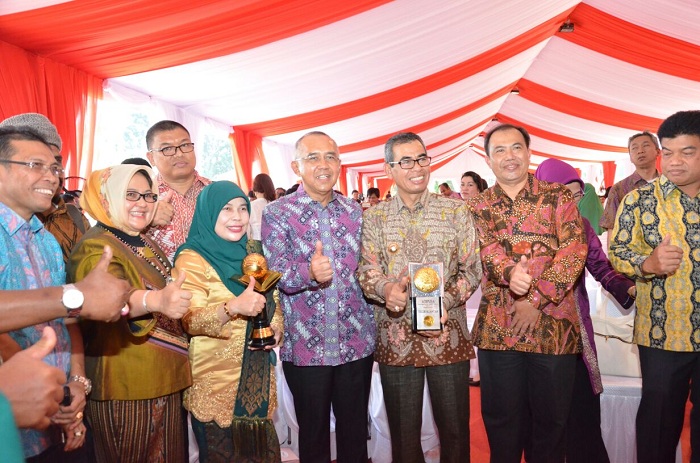 MANTAP...Tiga Kabupaten di Riau Raih Adipura