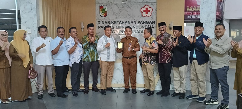 Komisi II DPRD Tanah Datar Jajaki Kerja Sama Pangan dengan BUMD dan  Pemko Pekanbaru