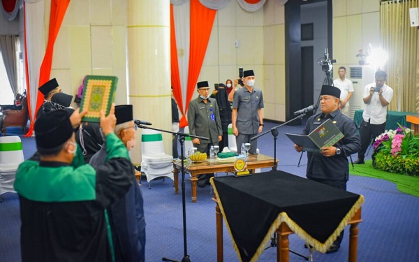 Sekdakab Kampar Lantik 572 Kepala Sekolah dan Pejabat Fungsional