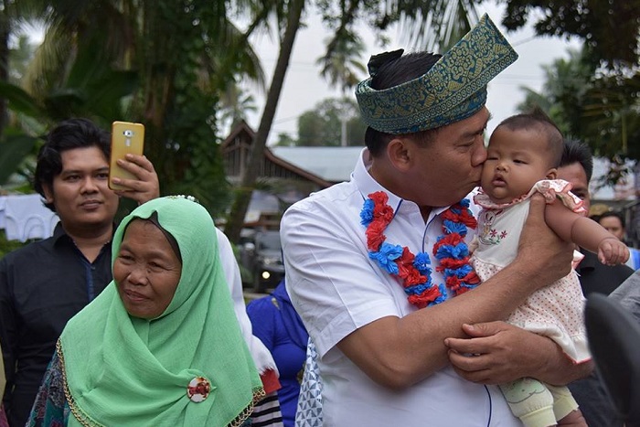 TERNYATA...Ini Rahasia Cagubri Firdaus Selalu Semangat Saat Kampanye Keliling Riau