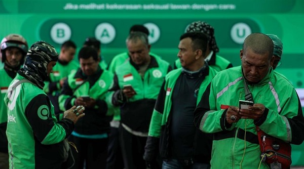 Anies Ingin Ojek Online Tetap Bisa Angkut Penumpang Selama PSBB