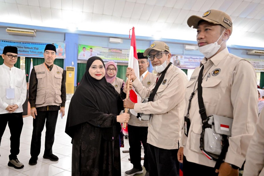 Bupati Kasmarni Lepas Keberangkatan 396 Jemaah Haji Bengkalis ke Tanah Suci