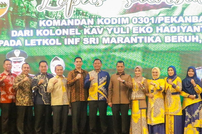 Pj Wali Kota Pekanbaru Hadiri Pisah Sambut Dandim 0301/Pekanbaru