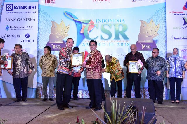 TAHNIAH...Bank Riau Kepri Raih Platinum Indonesia CSR Award 2018