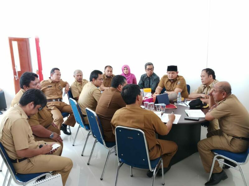 Menko Maritim dan Ketua DPR RI Datang, Bupati Gelar Rapat Mendadak di Kampus STWI Langgam