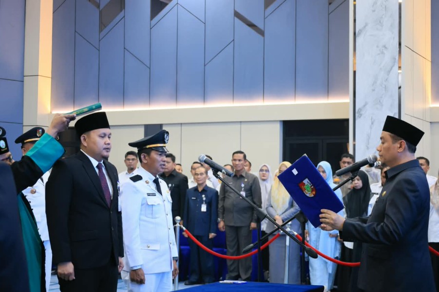 Wawako Pekanbaru Lantik 19 Pejabat