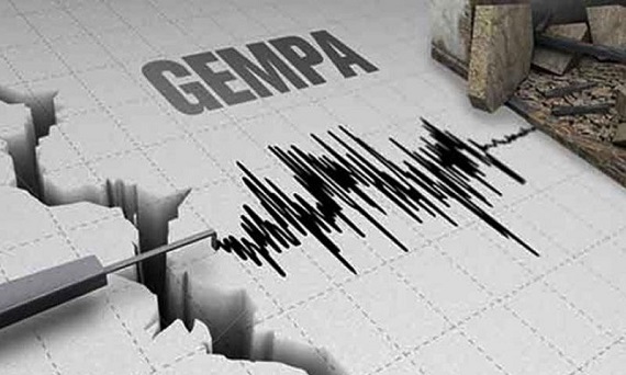 Lima Kali Diguncang Gempa, Warga di Pesisir Pantai Sumbar Siaga di Luar Rumah