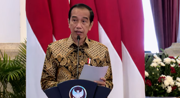 Sikapi  Pilpres 2024, Jokowi Minta Relawan Bersabar, ''Saya Tahu, Relawan Jokowi Seksi, Pasti Akan Ditarik Kesana-kemari...''