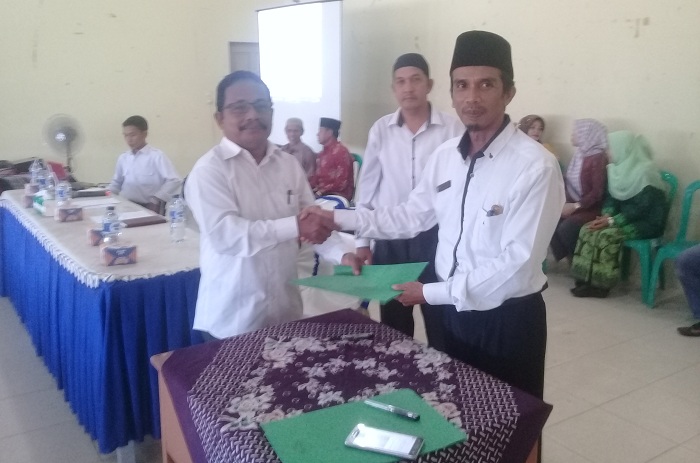 Zaini Nur Terpilih Jadi Ketua Komite SMA Negeri 1 Rambah-Rohul