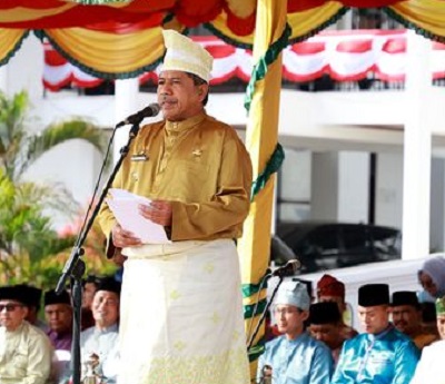 Bupati Siak Alfedri Pimpin upacara HUT Riau Ke - 63