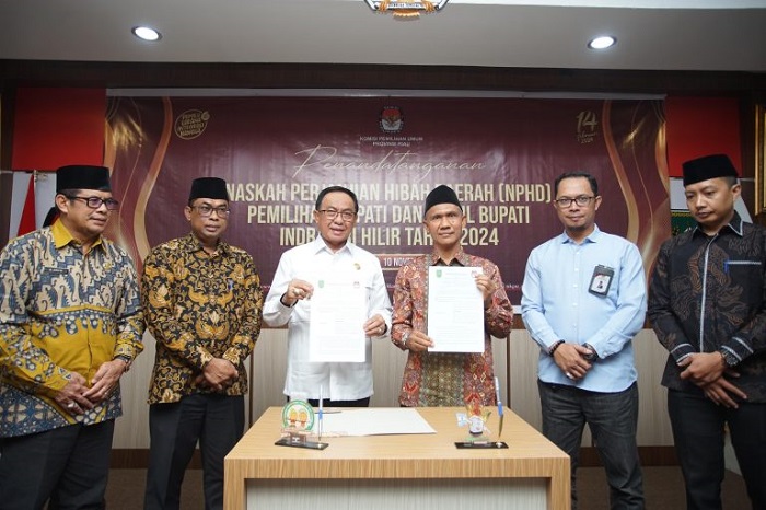Bupati Inhil Bersama KPU Melaksanakan Penandatanganan NPHD pendanaan pilkada tahun 2024