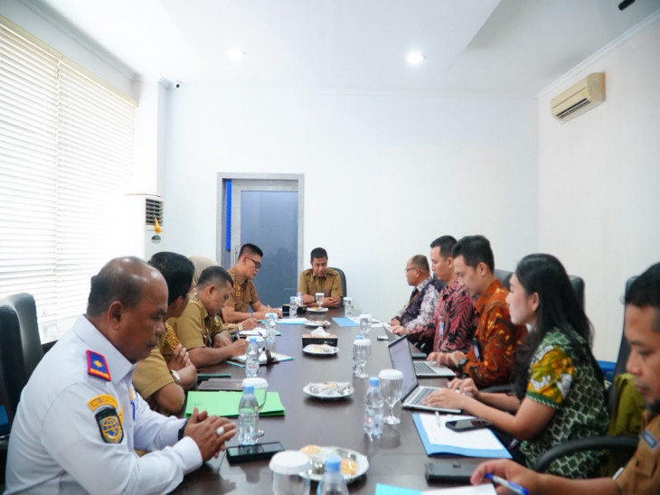Bahas Pengendalian Inflasi, Bupati Kampar Ahmad Yuzar Terima Kunjungan Silaturahmi Deputi Kepala BI Perwakilan Riau