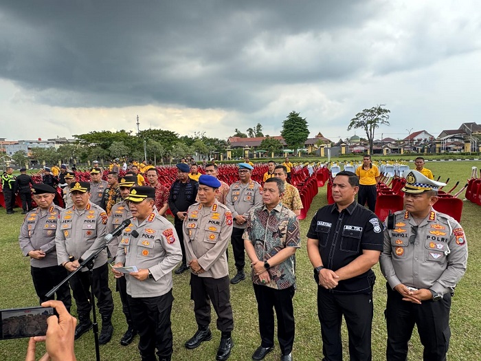 Polda Riau Kirim Bantuan Gelombang Keempat untuk Penanganan Bencana di Sumatera