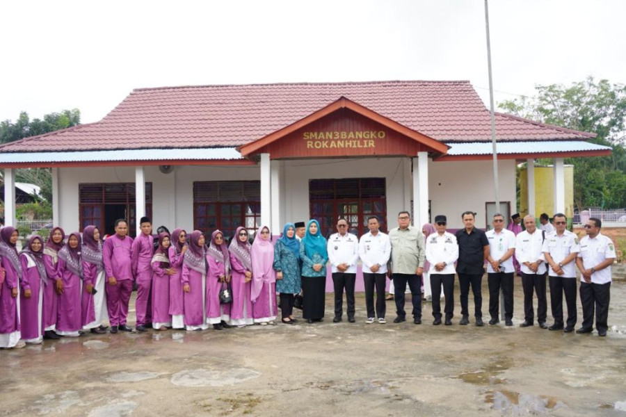 Pj Gubri kunjungi SMA Negeri 3 Bangko