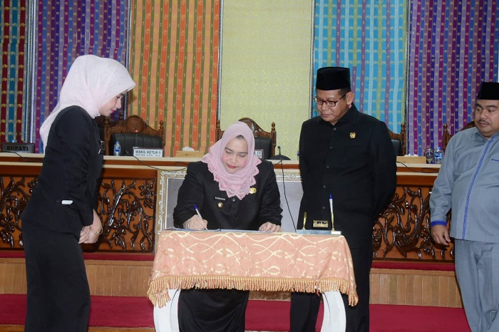 APBD Perubahan 2023 Telah Diputuskan, Bupati Kasmarni Ucap Terima Kasih Kepada DPRD Bengkalis