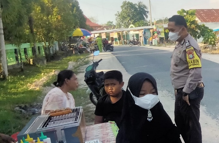 Tingkatkan Kamtibmas di Bulan Ramadhan,  Polsek Benai  Lakukan Pengamanan Pasar Marsawa