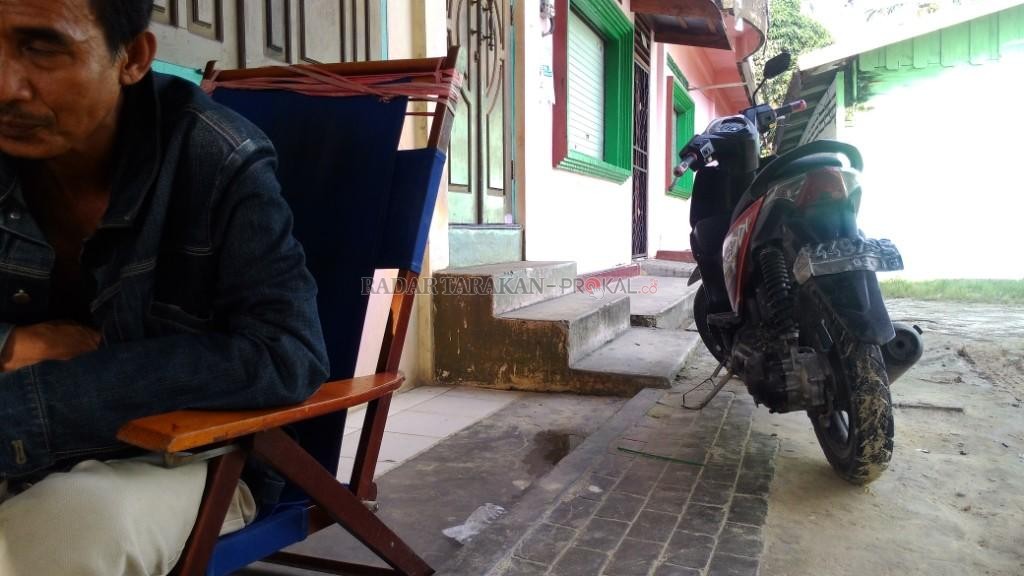 MALANG... Belum Sempat 'Cicipi' PSK Langganan, Ehhh Tiba-tiba Panyiwi Tersungkur dan Tewas di Depan Pintu Kamar