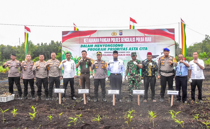 Wujudkan Asta Cita Presiden, Pjs Bupati Apresiasi Polres Bengkalis Lakukan Program Ketahanan Pangan