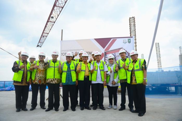 PT HK Minta Maaf Atas Pelarangan Wartawan Liput Topping off Gedung Kejati Riau