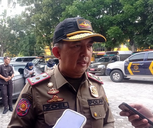 Masyarakat Sambut Gembira Penertiban Tiang Reklame Ilegal di Pekanbaru