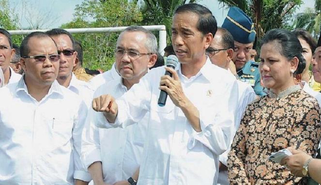 Jokowi Minta Karlahut di Riau Selesai dalam 14 Hari