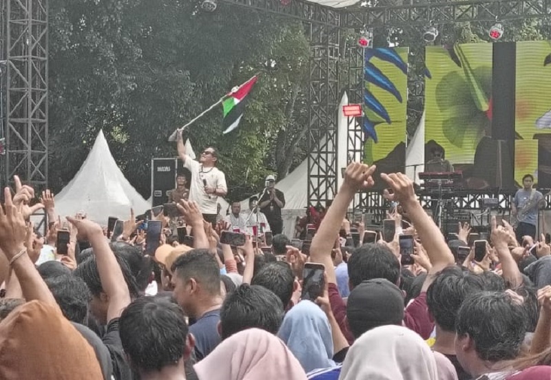 Wali Band  Bikin Mariah  Konser Kemanusiaan  untuk Sumatera dan Palestina di Gajahmada Pekanbaru