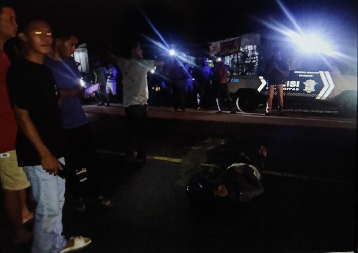 Lakalantas, Pria Bersepeda Motor Terkapar di Jalan Lintas Pekanbaru-Pangkalan Kerinci di  Kiyap Jaya