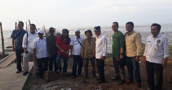 Wabup Said Hasyim Bawa Staf Ahli Menko PMK Tinjau Kondisi  Tebing Tinggi dan Pulau Rangsang