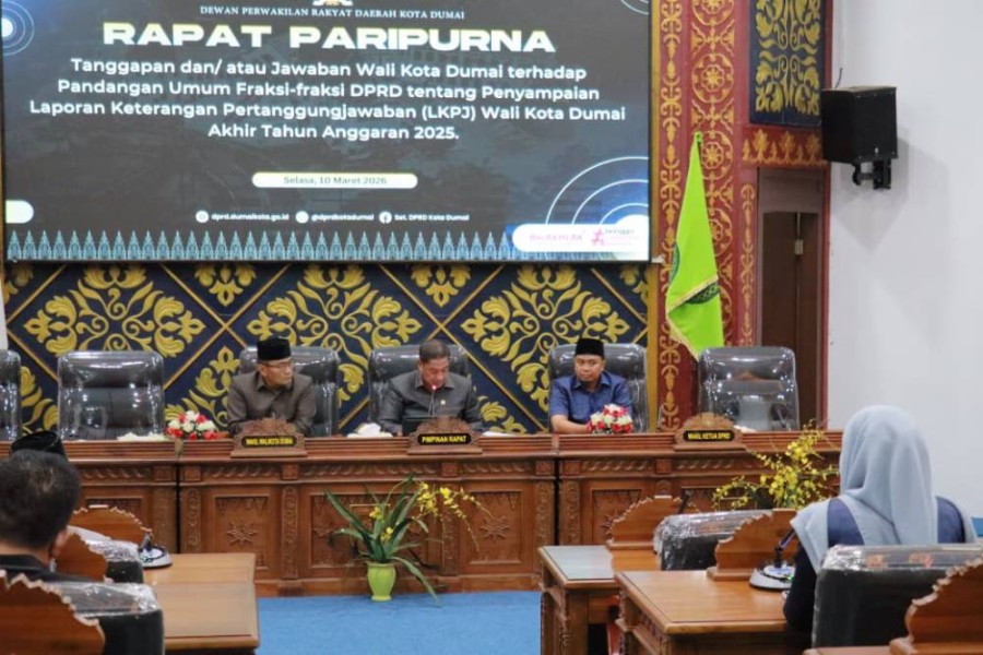 Wawako Sugiyarto Sampaikan Tanggapan dan Jawaban atas Pandangan Umum Fraksi-Fraksi Terkait LKPJ 2025 di DPRD
