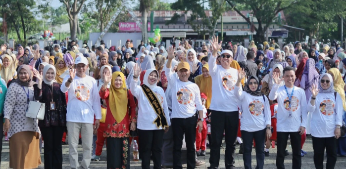 Bupati Asmar resmikan launching buku 