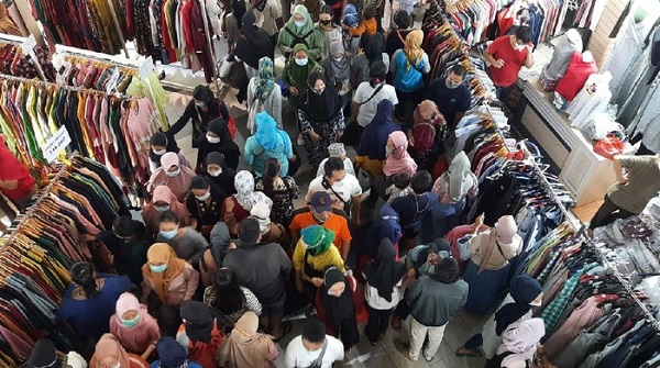 Warga Tak Bermasker Dilarang Masuk Pasar di Jakarta!