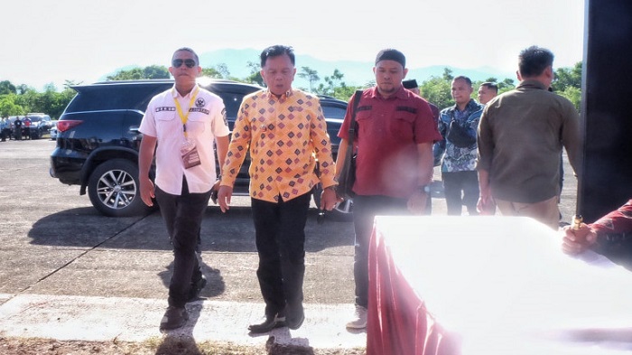 Plt. Bupati Meranti Hadiri PENAS Tani Nelayan di Padang