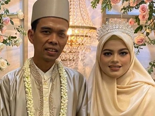 Penampilan Fatimah Berubah Usai Dinikahi Ustaz Abdul Somad