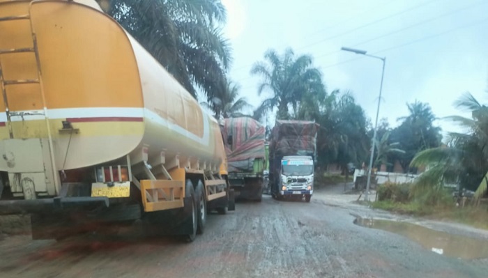 152,3 Km Jalan Kabupaten Siak Ditangani dan Libatkan CSR Perusahaan