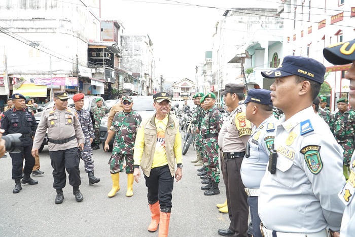 Afrizal Sintong Tetapkan Status Rokan Hilir Darurat Siaga Banjir 2023
