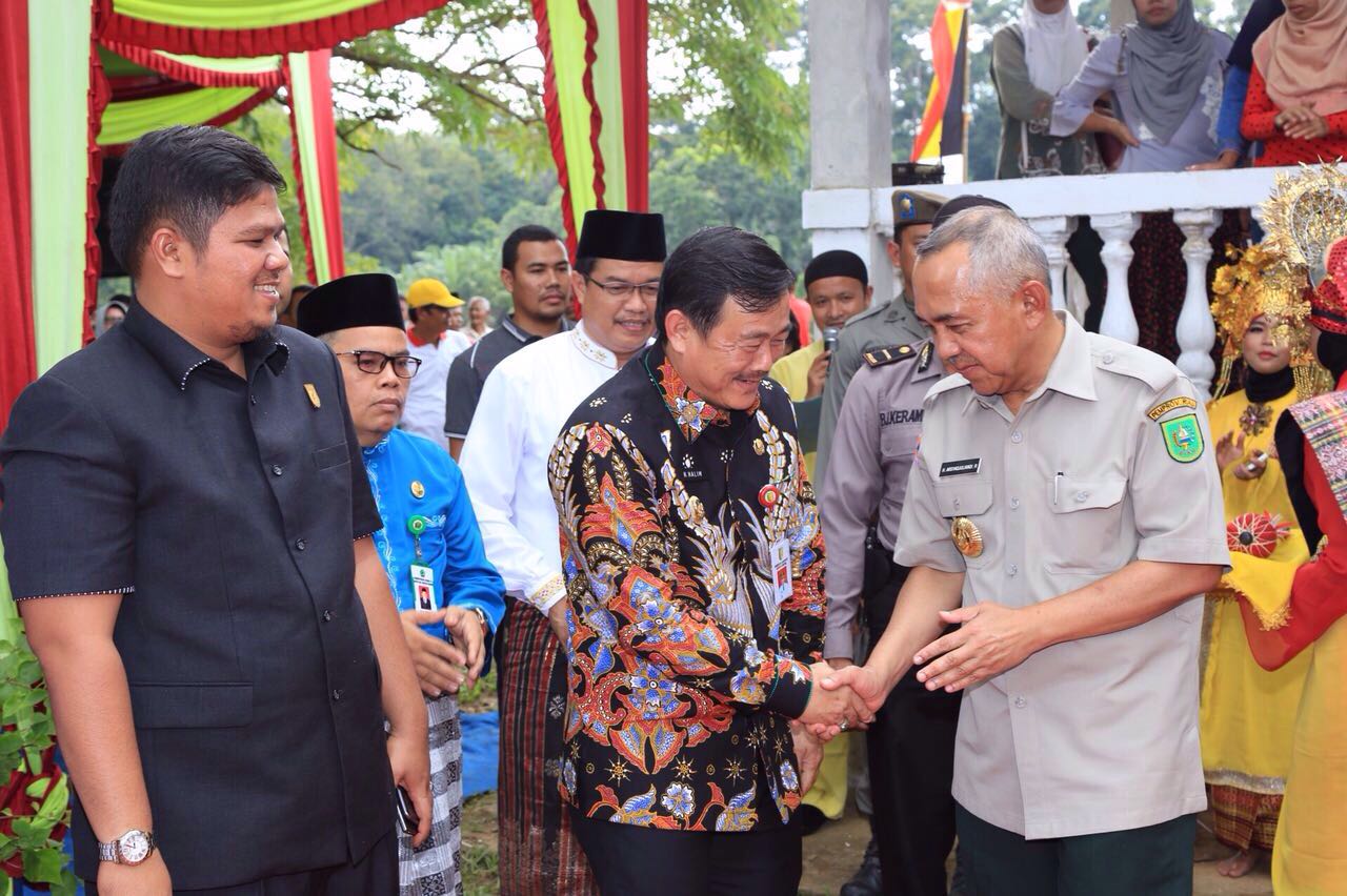 Disambut Ramah Sukarmis, Gubri Sebut Kuansing Potensi Jadi Kawasan Pariwisata