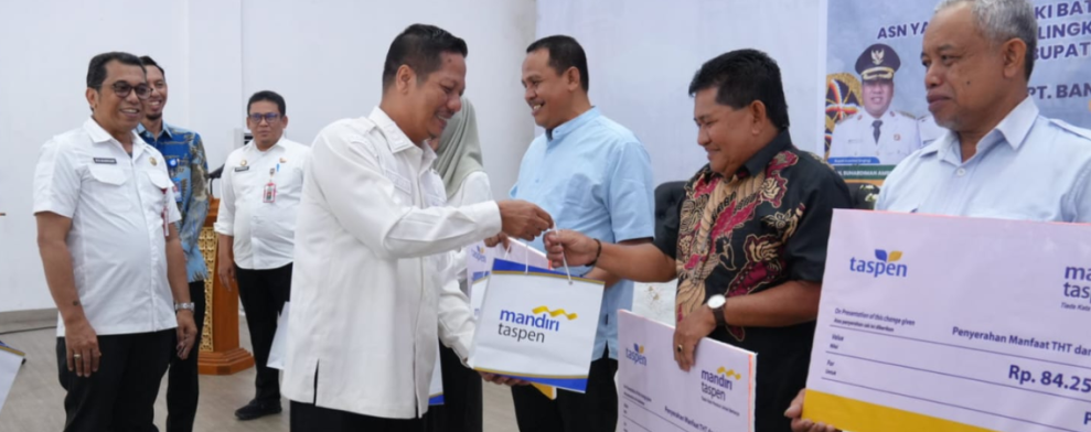 Wabup Muklisin Buka Sosialisasi Ketaspenan dan Literasi Keuangan bagi ASN Jelang Pensiun