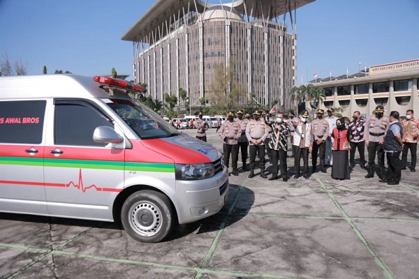 Covid-19 Makin Gawat, 60 Ambulans Diturunkan Pemprov Jemput Pasien Isolasi Mandiri di Pekanbaru