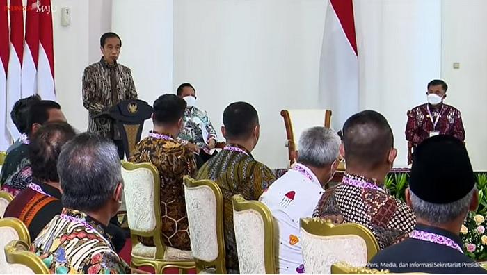 Jokowi  Minta  Perdagangan, Turisme dan Investasi Mulai Digerakkan, ''Jangan Terlambat!''